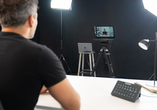 Elgato Prompter XL 大型提詞器 official product image 5