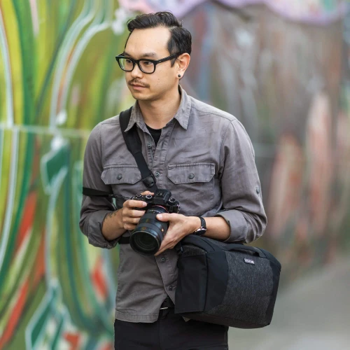 Think Tank Photo SpeedTop Crossbody 15 official product image 3