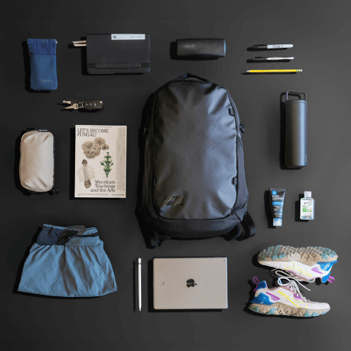 Wandrd NIMBUS 18L Black 日常背包 official gallery image 2