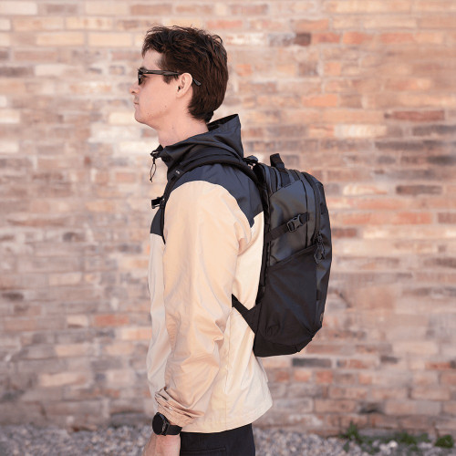 Wandrd NIMBUS 18L Black 日常背包 official gallery image 6