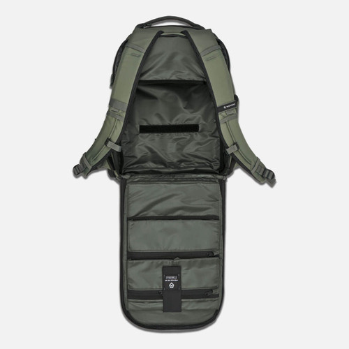 Wandrd PRVKE ZIP 31L Wasatch Green 攝影背包 official gallery image 2