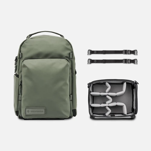 Wandrd PRVKE POCKET 21L Wasatch Green 攝影背包套裝 official gallery image 1