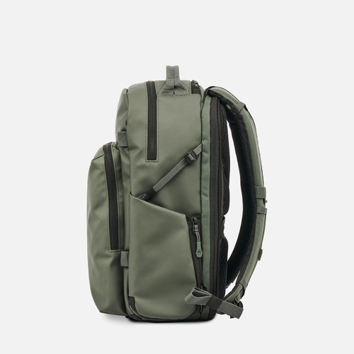 Wandrd PRVKE POCKET 21L Wasatch Green 攝影背包套裝 official gallery image 8