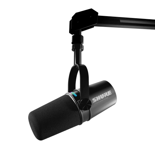 Shure MV7i 安裝於桌面懸臂咪架
