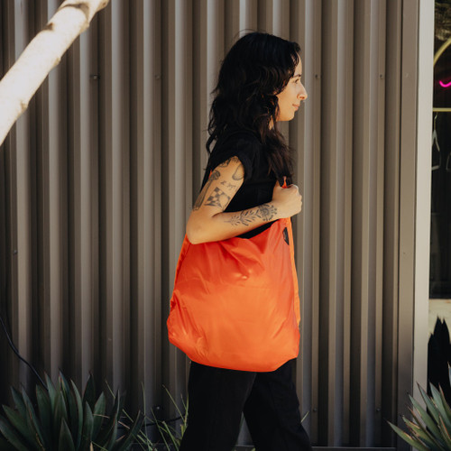 Peak Design Packable Tote Ibis official gallery image 2