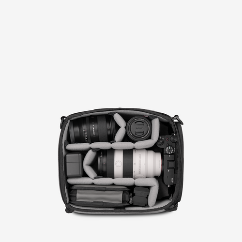 Wandrd Essential Camera Cube V2 器材收納示例