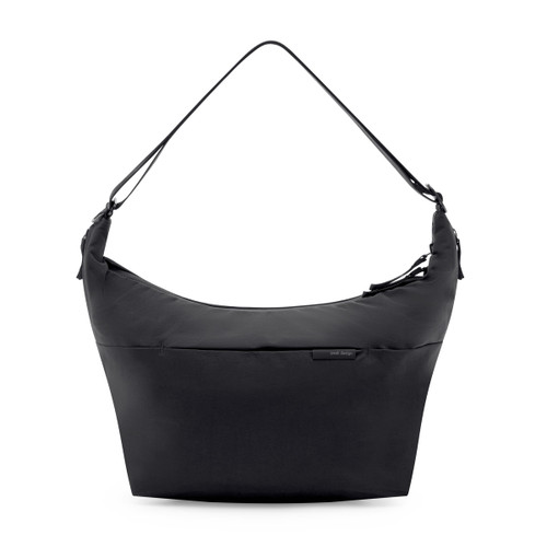 City Crescent 12L Black Front View | Peak Design official