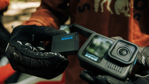 GoPro Enduro 電池戶外拍攝示意