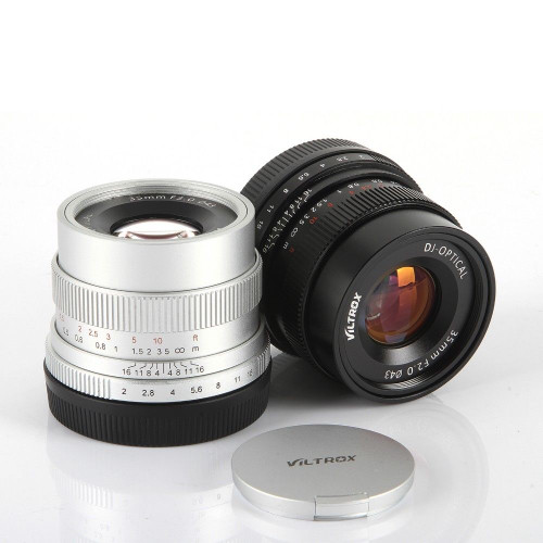 Viltrox FE-35 35mm F2 Sony E 全片幅手動對焦鏡頭（銀色） — 黑銀外觀對照；本商品為一支銀色鏡頭，非套裝