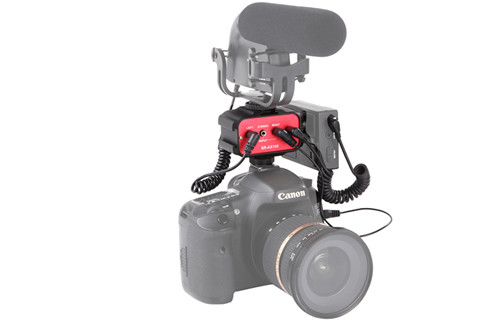 Saramonic SR-AX100 DSLR 3.5mm 多軌收音介面
