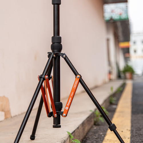 Fotopro TR-01A 鋁合金燈架 - 戶外底座及腳管細節