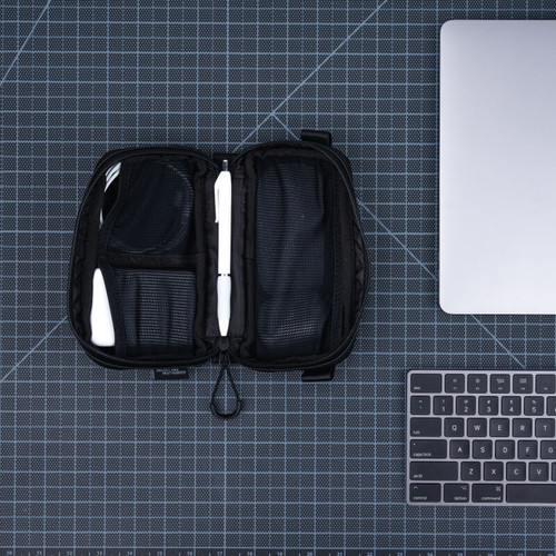 Wandrd Tech Bag 萬用收納包