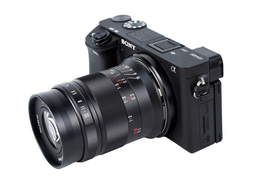 7artisans-60mm-f28-ii-official-mounted-sony-angle