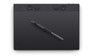 Wacom Intuos Pro M PTK-670/K0-F 正面主圖與 Wacom Pro Pen 3