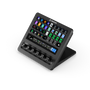 Elgato Stream Deck + XL 專業控制台正面產品圖