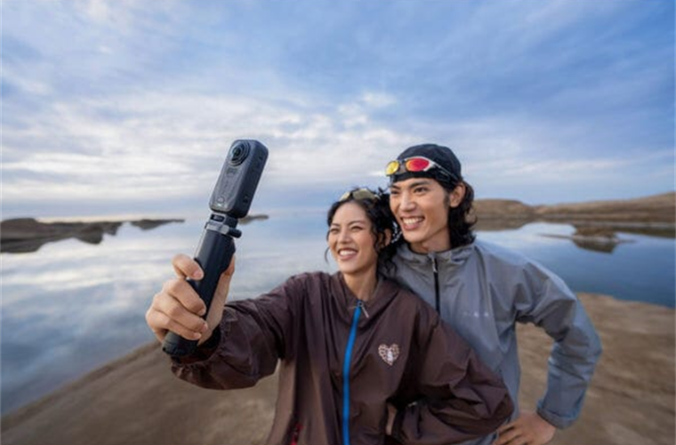 Insta360 X6 介紹與選購｜8K 360° 全景相機、套裝及香港行貨