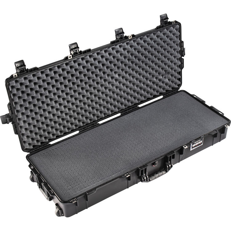 Pelican 1745 Air WF Long Case with Foam 長形保護箱