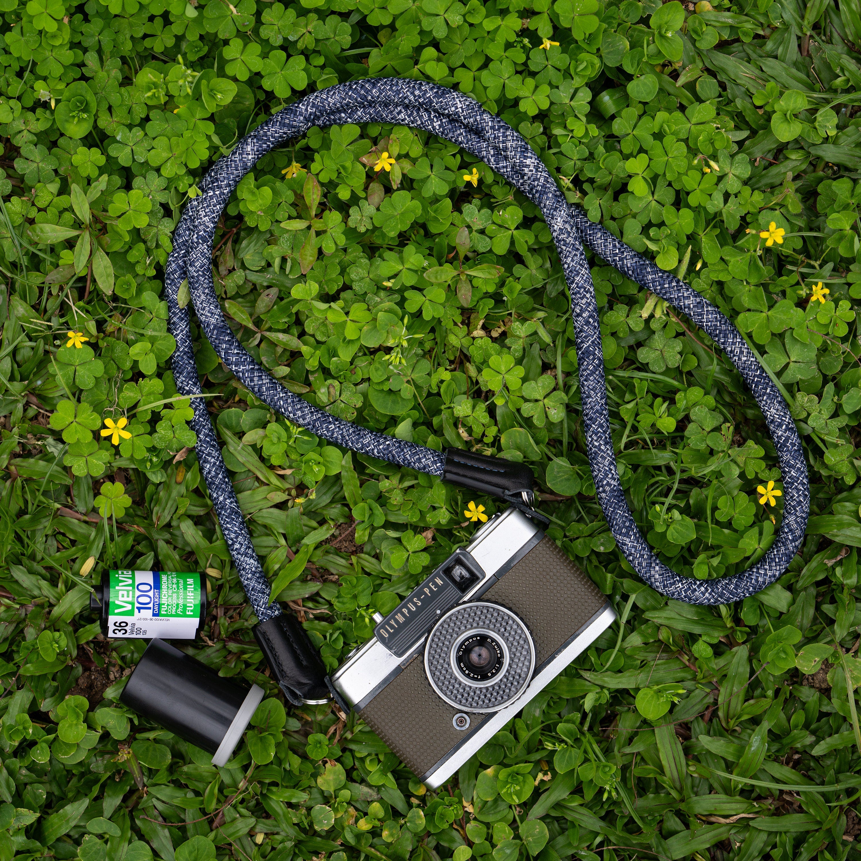 A-MoDe CSC100-FBW 10mm 登山繩相機帶 100cm (花藍白)