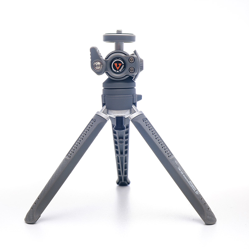 vlogger-p2-head-tripod-15.jpg