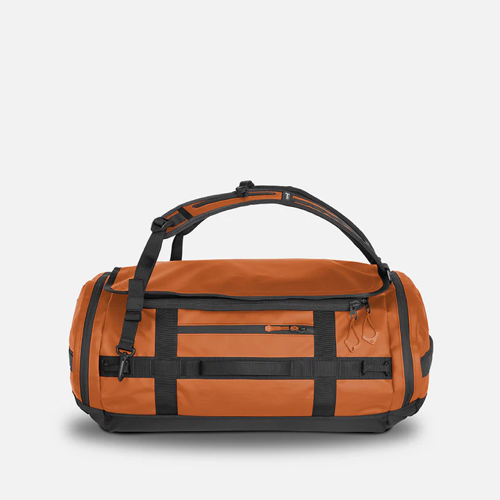 wandrd-carryall-duffel-15.webp