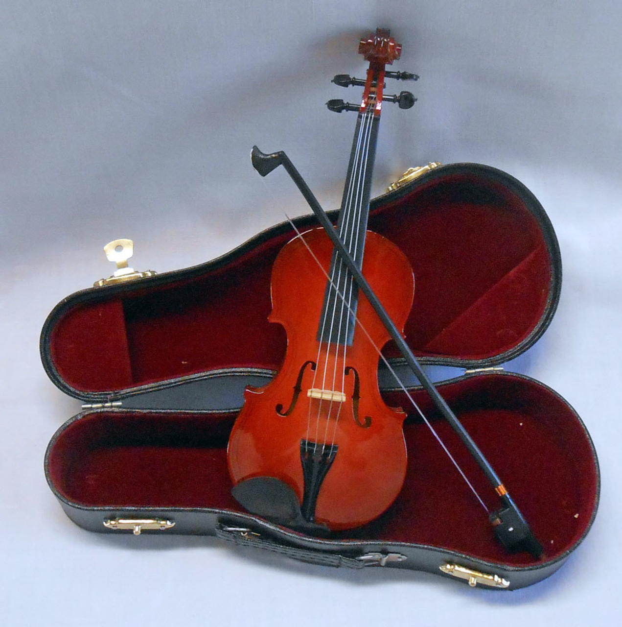 MINIATURE MUSICAL INSTRUMENTS