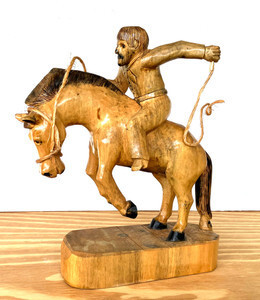 UNIQUE CARVINGS