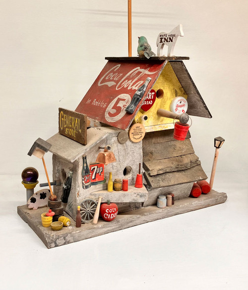 GENERAL STORE - BIRDHOUSE CONSTRUCTION - Lots of Details