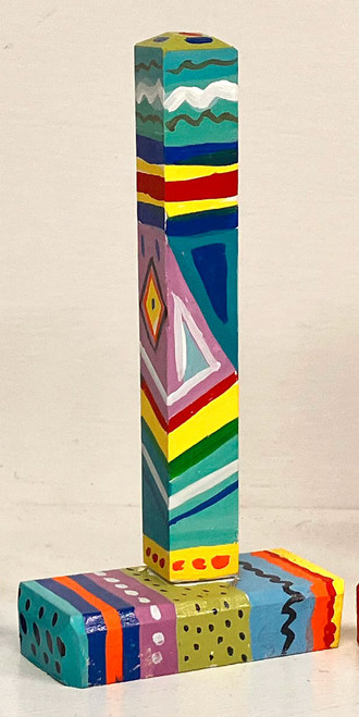 COLORFUL "TOTEM" STAND-UP - 7" tall