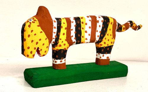 TIGER CARVING by Minnie Adkins. (11)