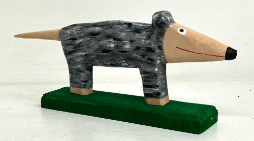 POSSUM CARVING by Minnie Adkins. -  11" long. -  (#2)