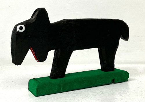 BLACK BEAR CARVING  (#8) by Minnie Adkins  (9" long)