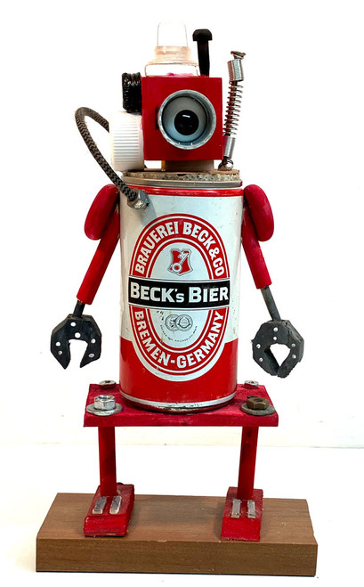 STEAMPUNK ROBOT with BEER CAN - by Butch Winchar