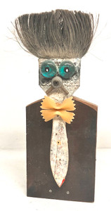 STANDING PAINT BRUSH MAN