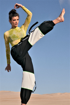 Womens-Fashion, Trendy, Trending, Cargo-pants, Color-block, Color-block-pants, Parachute-pants, Cargo-Parachute-pants