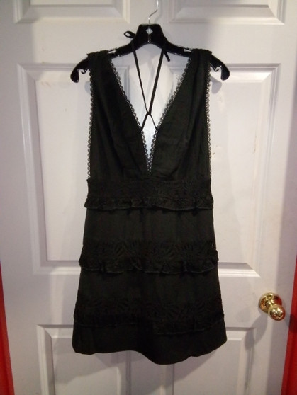 Blace Lace Dress with Ruffles