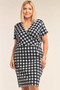 Short Sleeve B&W Plaid V Neck Dress