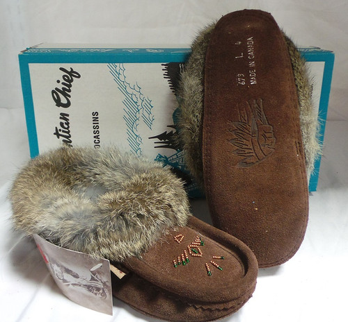 Women's Laurentian Chief Rabbit Fur Collar Chocolate Suede Moccasins