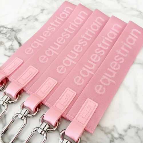 LUXY CHARM EQUESTRIAN KEYCHAIN - PINK