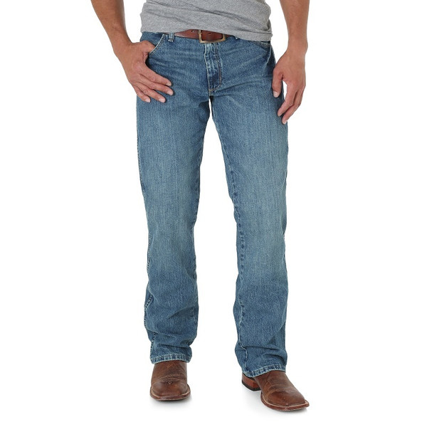 Wrangler Men's Retro® Slim Boot Jean