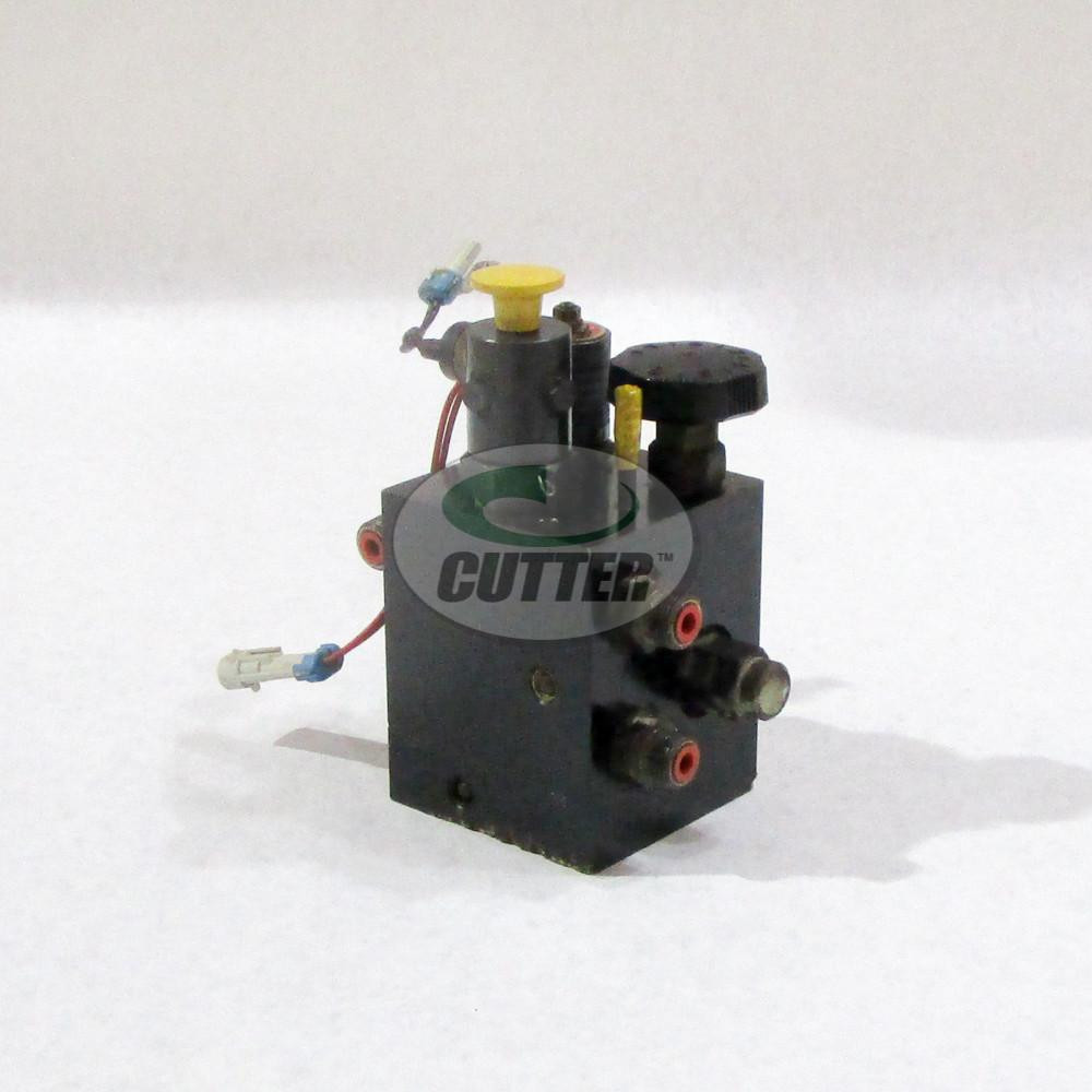 John Deere Used Backlap Valve - TCA13715
