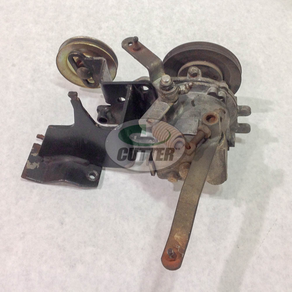 Toro Used Governor Assembly - 87-8720