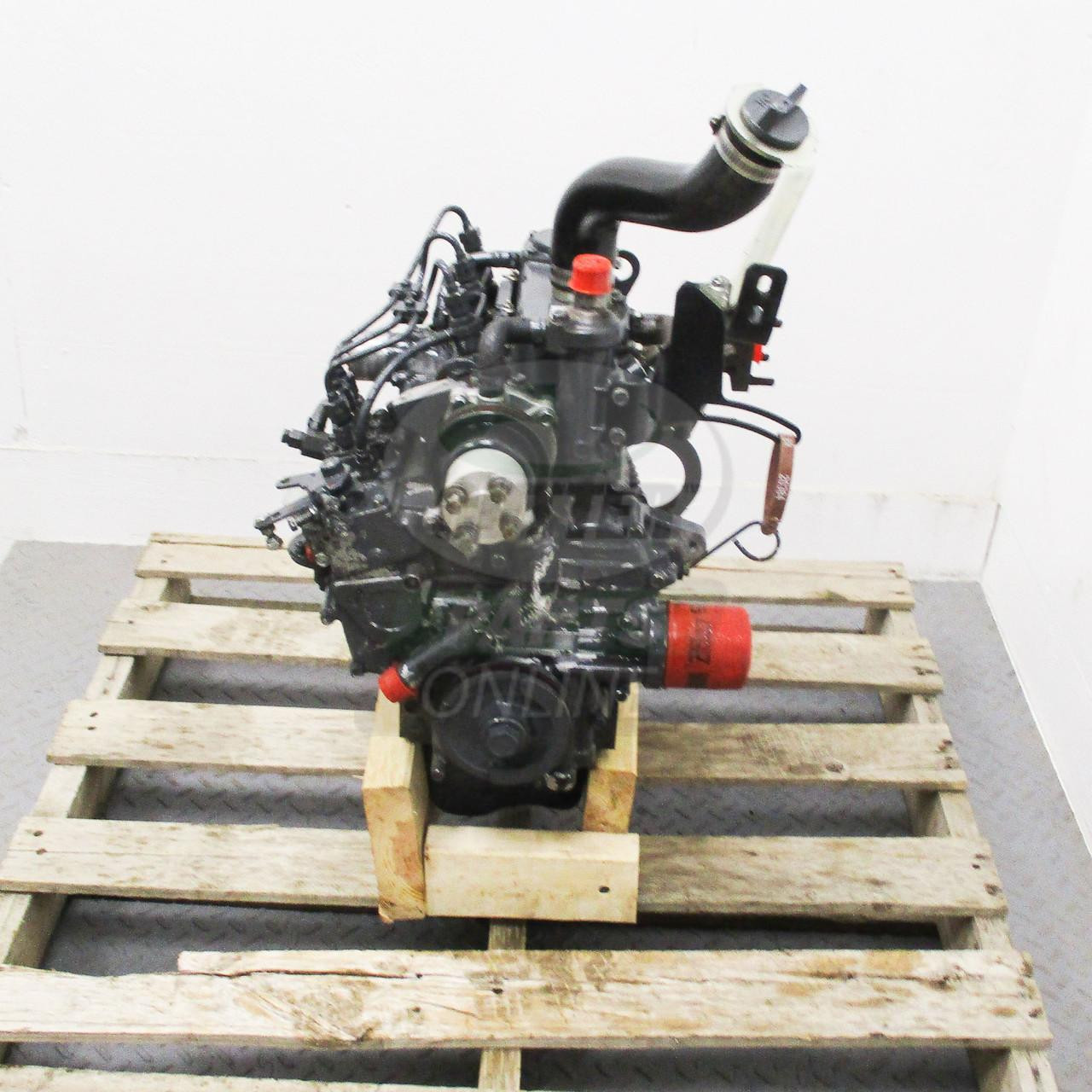 Used Kubota D722 3 Cylinder Non-Turbo Charged Diesel Engine - 4190460