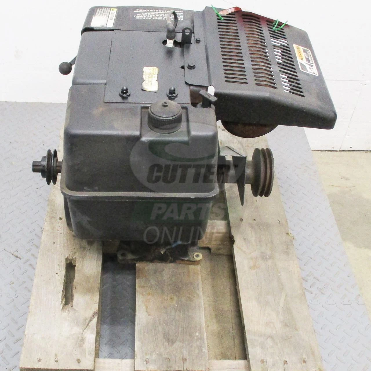 Kohler Used Magnum M16S 16HP Gas Powered Engine - For Toro Greens Aerator