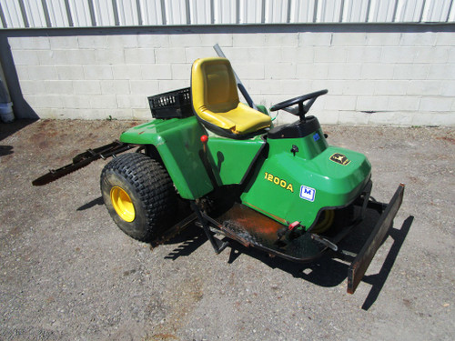 John Deere 1200A Parts Machine