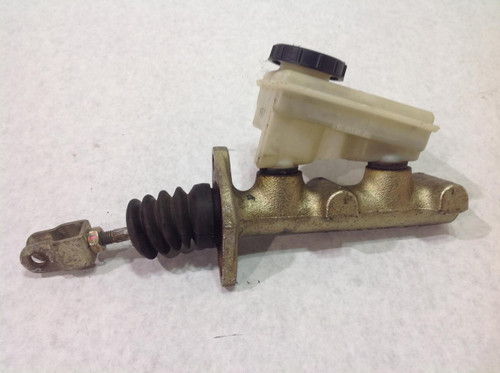 Toro Used Master Cylinder - 94-3800