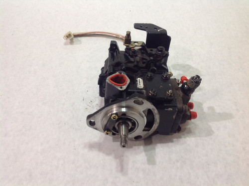 John Deere Used Fuel Injection Pump - AM880169