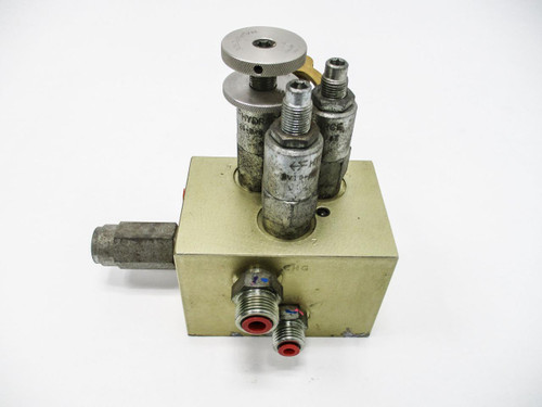 Toro Used Manifold Assembly - 104-5495