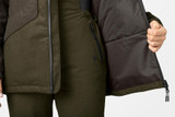Seeland Ladies Avail Aya jacket, uses the SEETEX-Membrane making it waterproof and breathable.