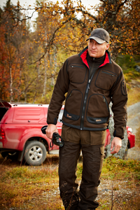 Harkila Kamko Fleece Jacket Brown/Red, uses GORE-TEX INFINIUM WINDSTOPPER membrane. Harkila Kamko Fleece Jacket Brown/Red, uses GORE-TEX INFINIUM WINDSTOPPER membrane.