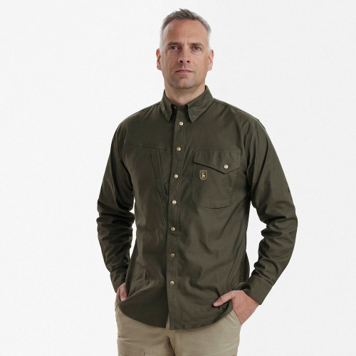 Deerhunter men's Matobo shirt 8980 in green, cotton blend shirt with hidden button down collar.